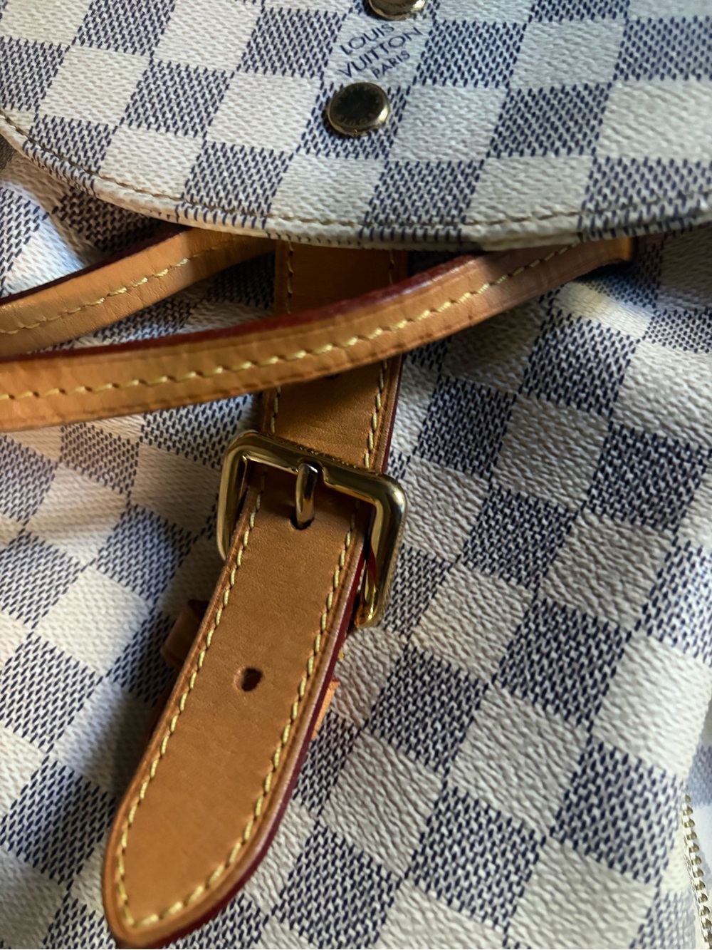 Louis Vuitton Damier Azur
Sperone Backpack - Picture 9 of 15